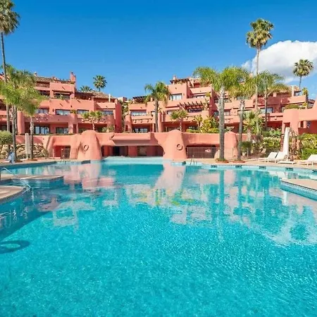 Fantastic With Ocean Views Appartamento Estepona