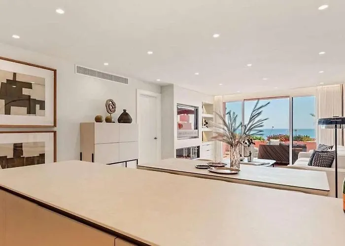 Apartment Fantastic With Ocean Views