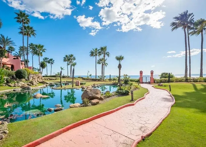 Fantastic With Ocean Views Estepona