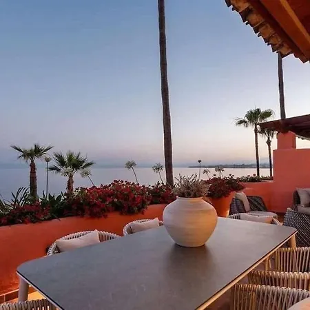 Apartman Fantastic With Ocean Views *